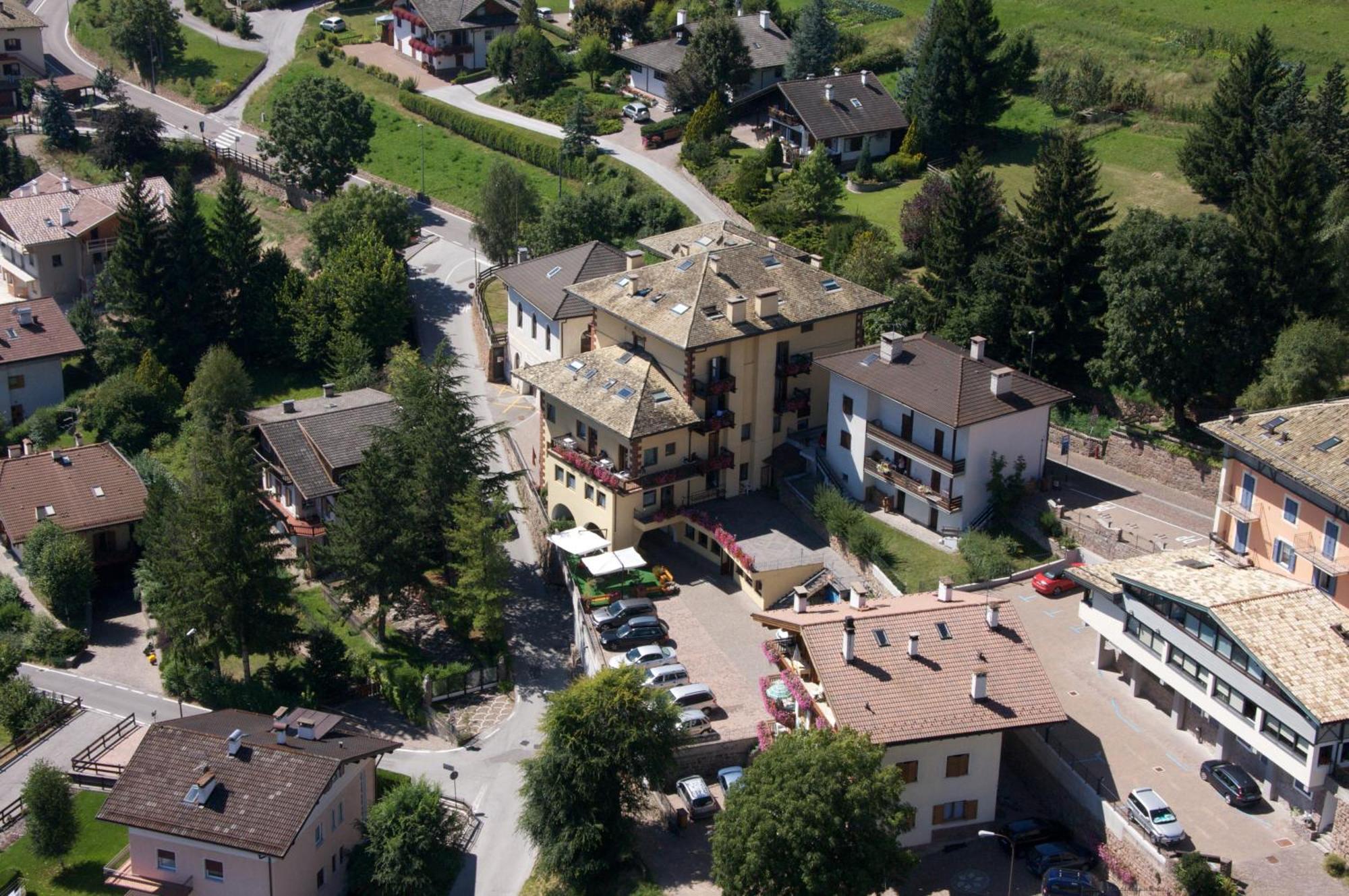 Hotel Corona Carano Kültér fotó