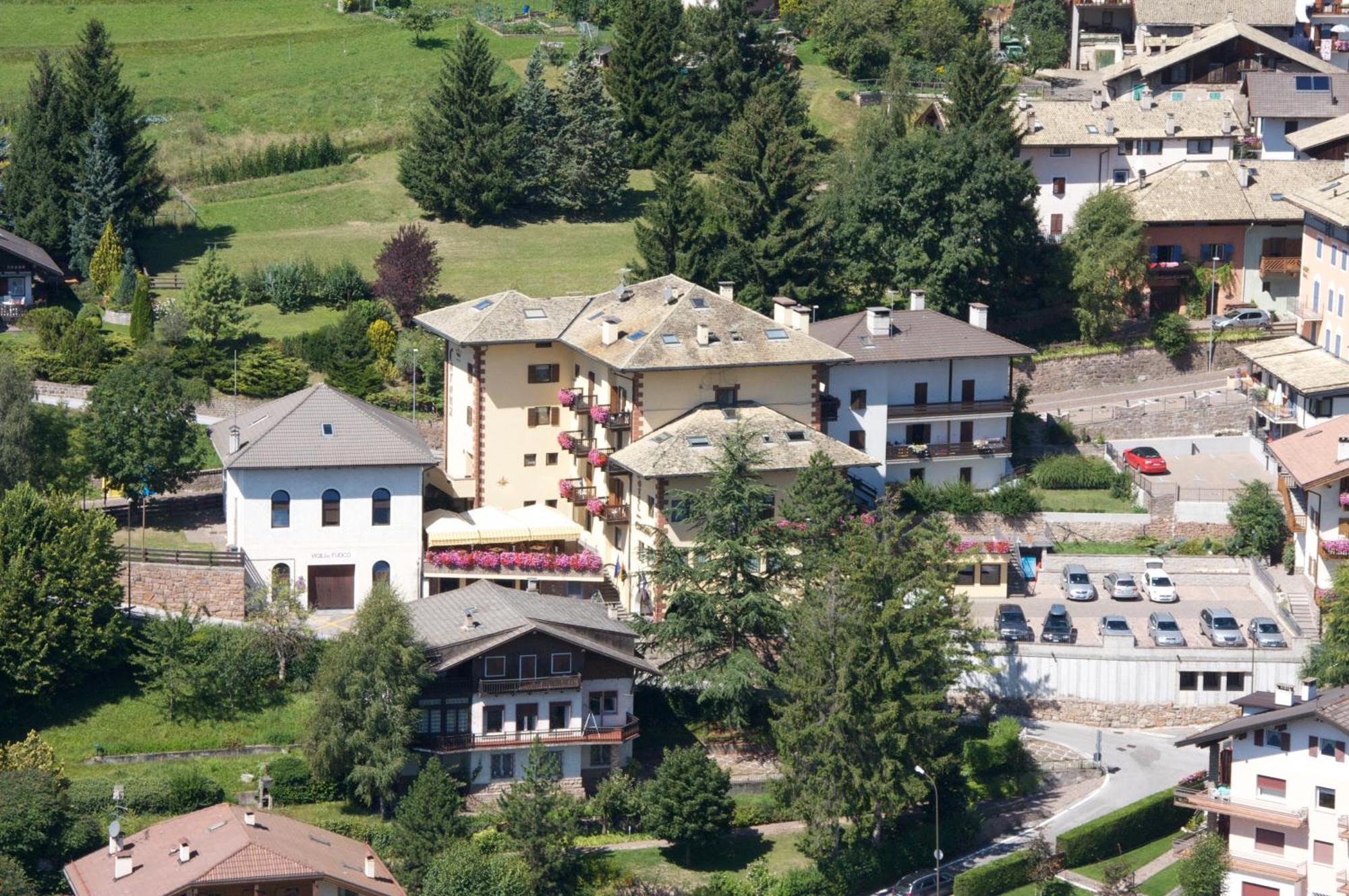 Hotel Corona Carano Kültér fotó